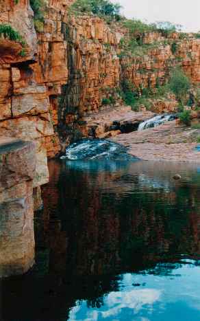 Cleanskin gorge 12.jpg - 84138 Bytes